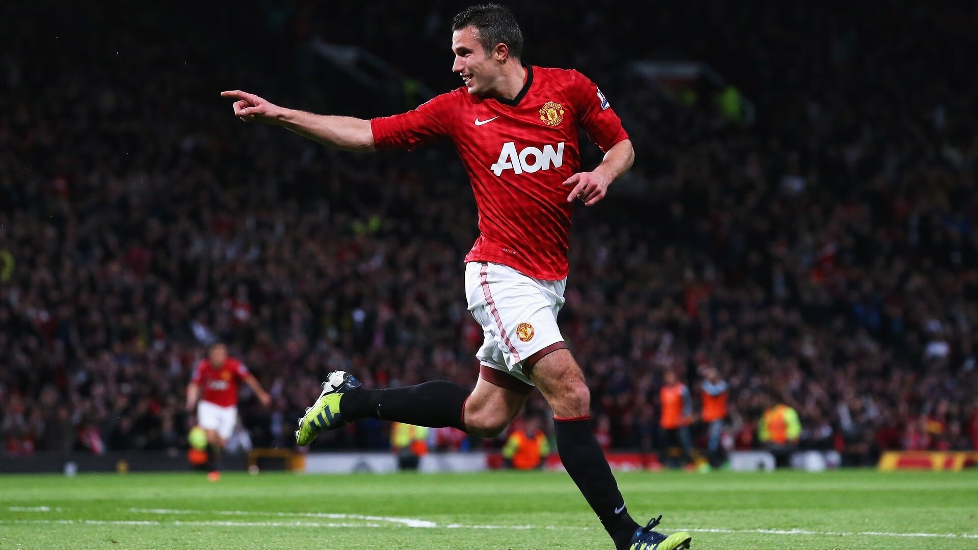 德甲焦点：冠军悬念加剧，拜仁还能稳居头把交椅？，拜仁几次德甲冠军